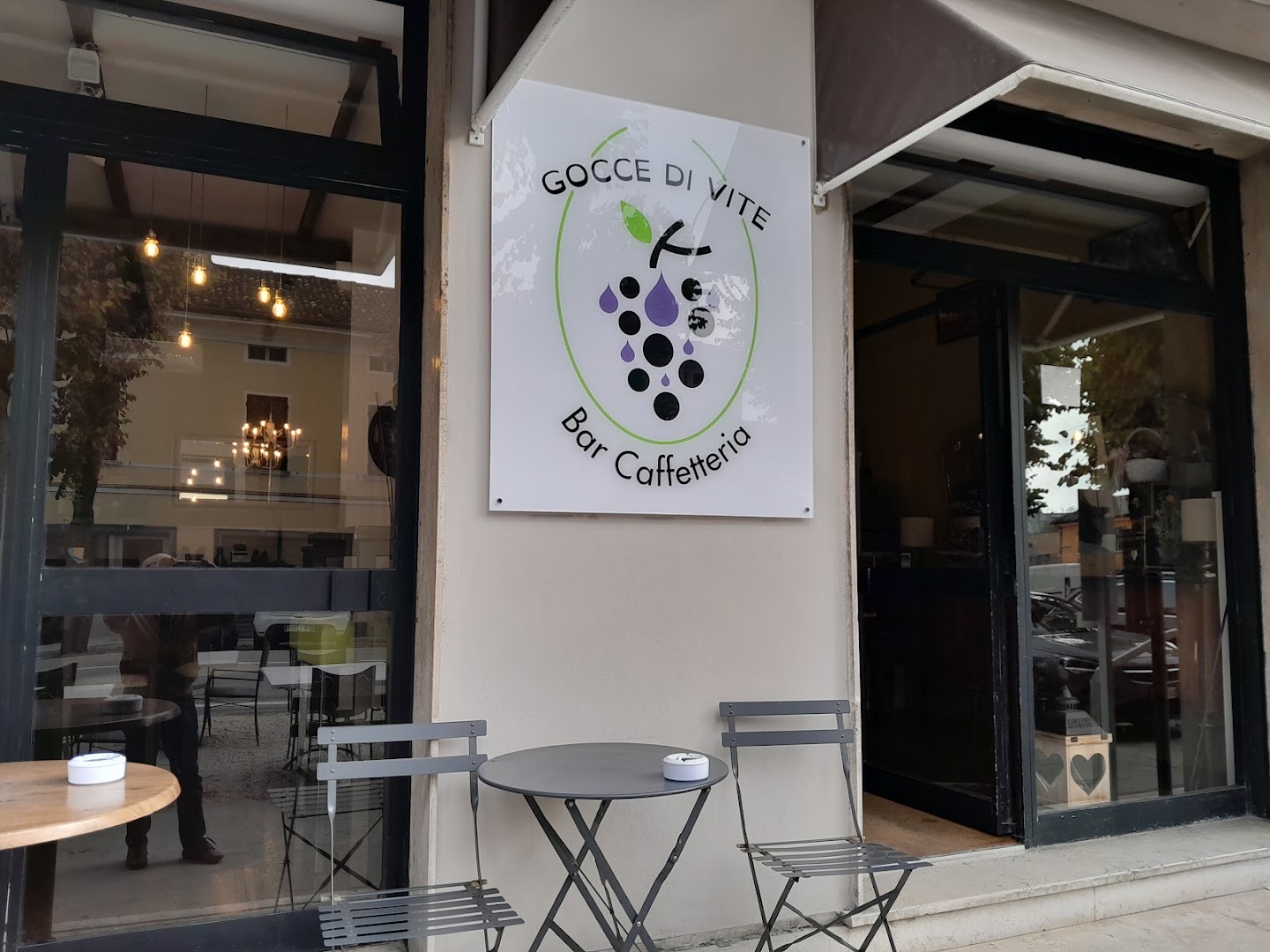Gocce di Vite, Asola
