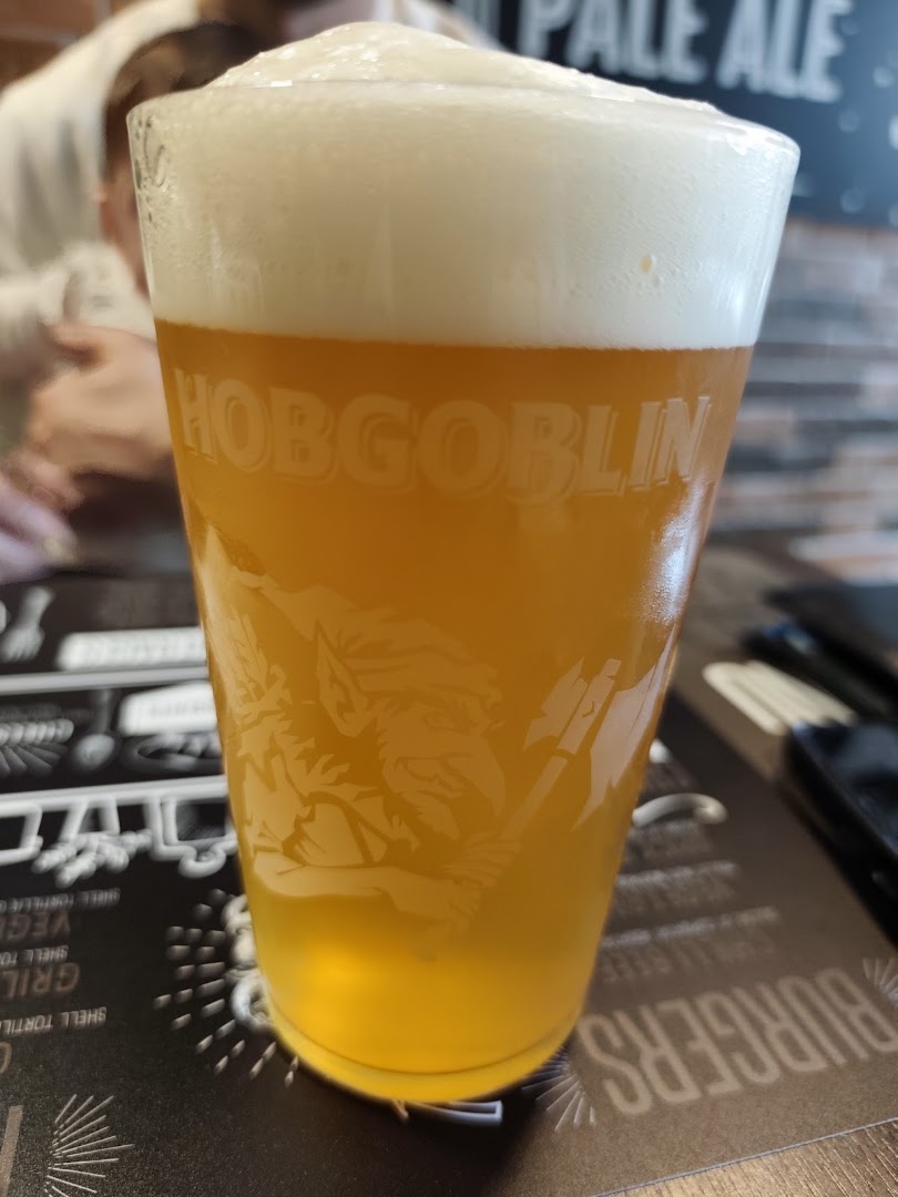 Gold Avenue Pub