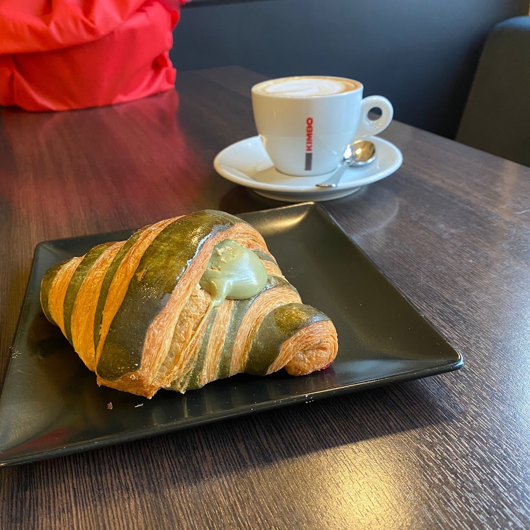 Golden Coffee - Drink & Food - Barletta