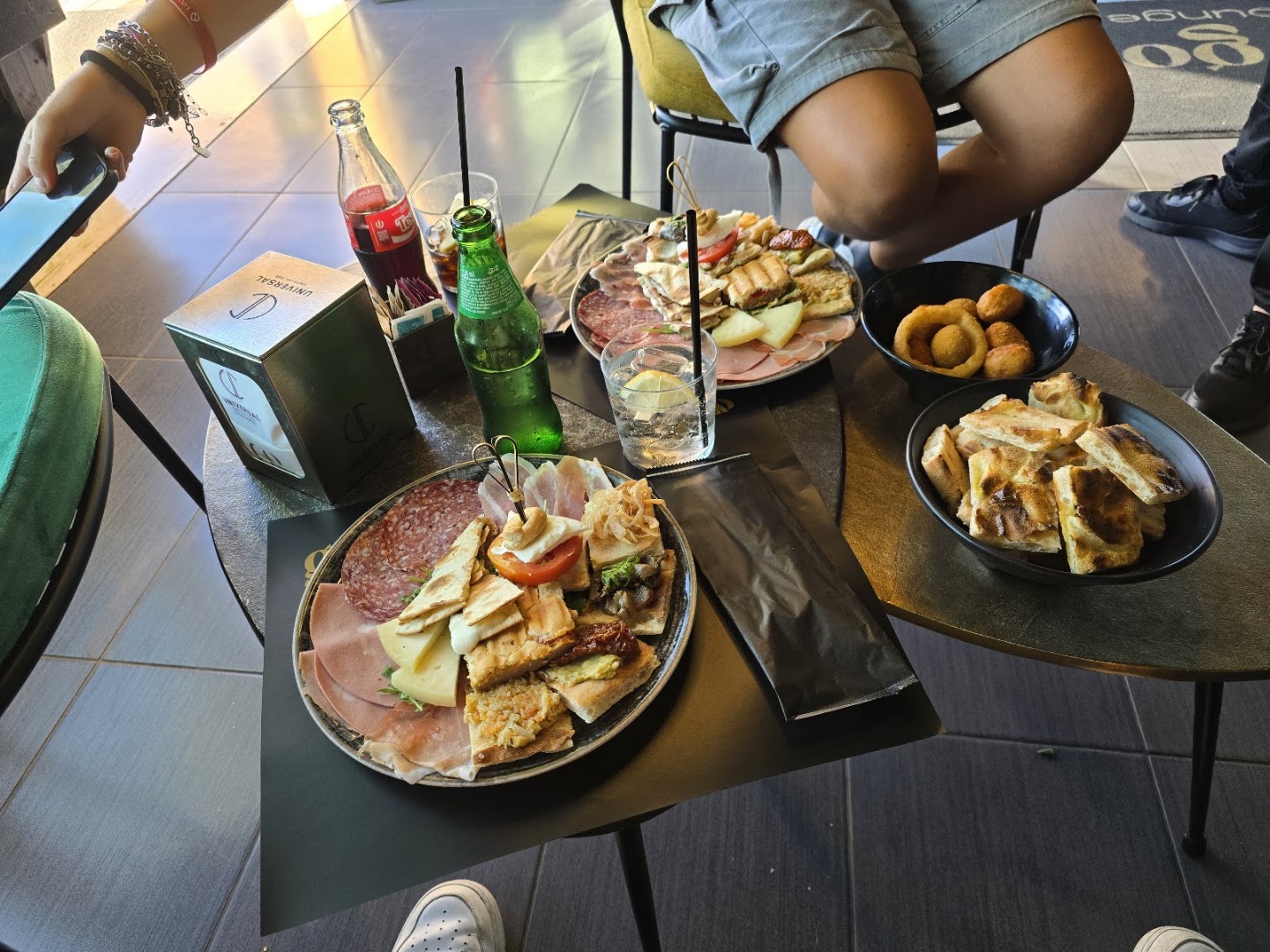 Golden lounge and more