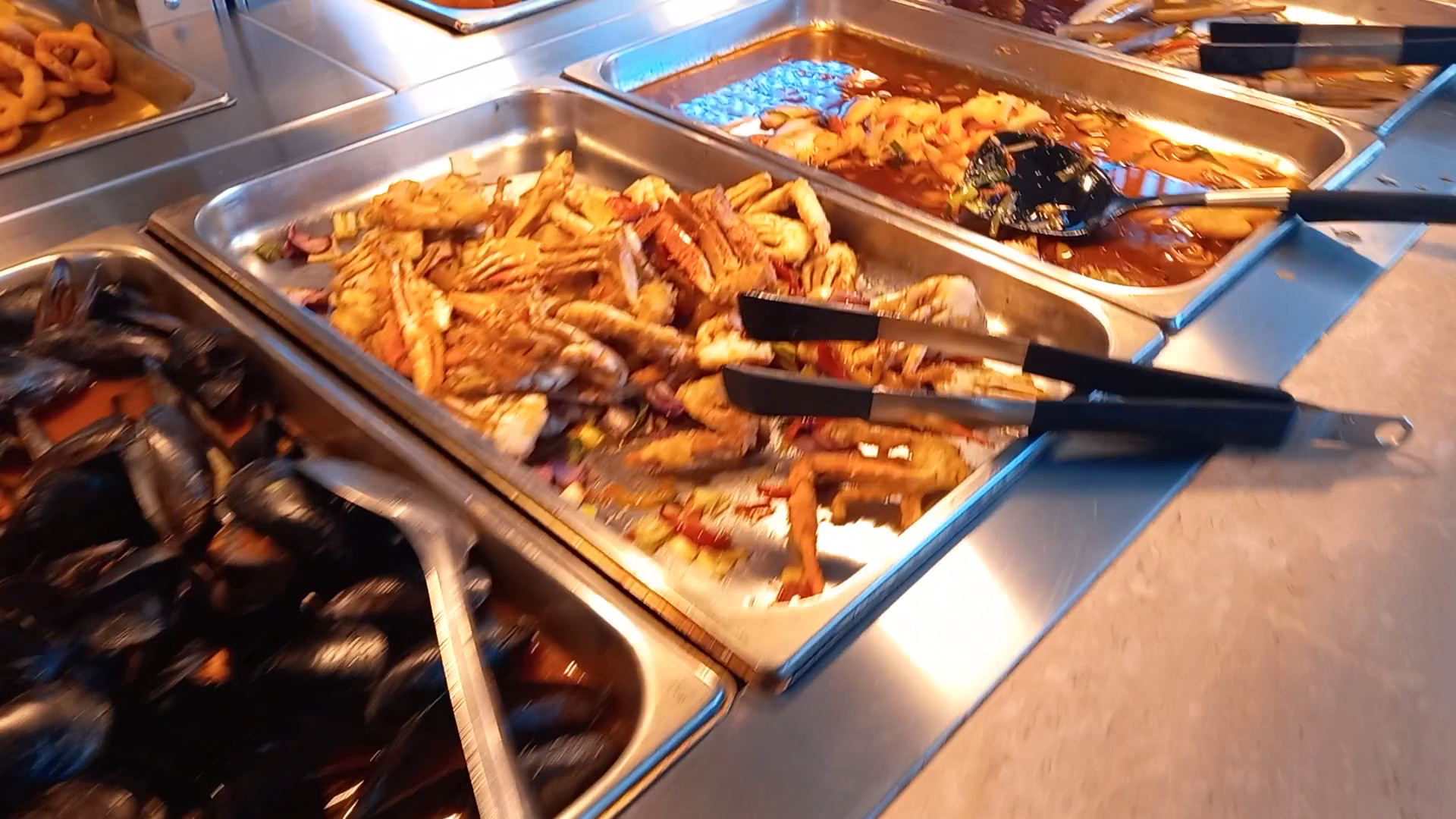 Golden Wok