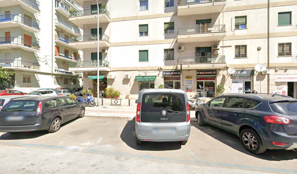 Golden, Palermo