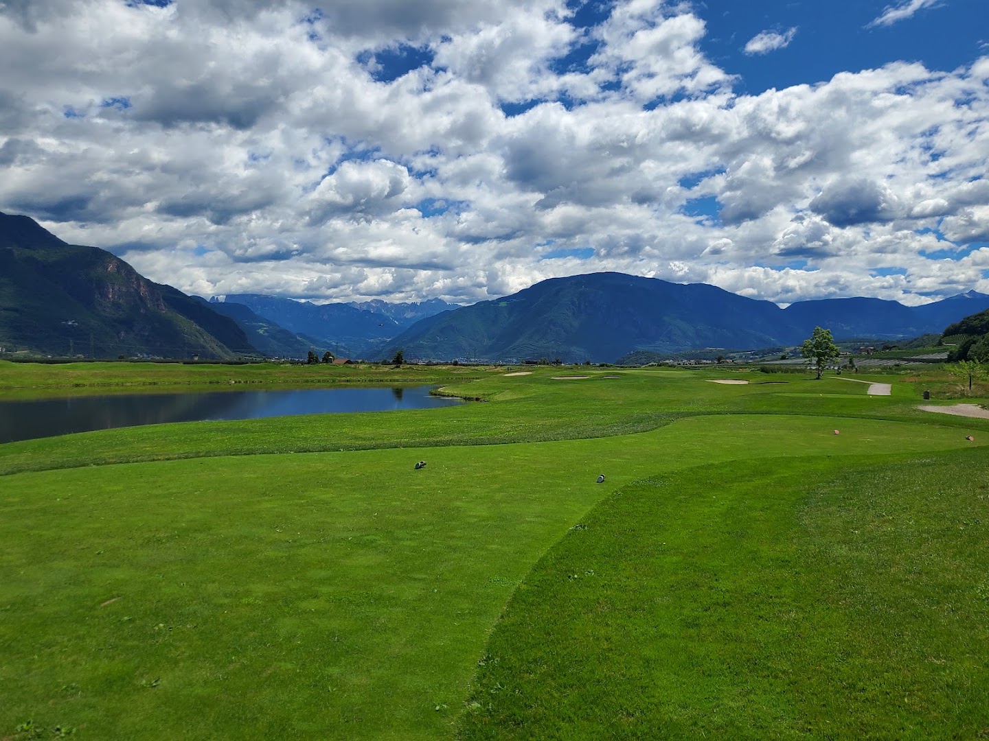 Golf & Country
