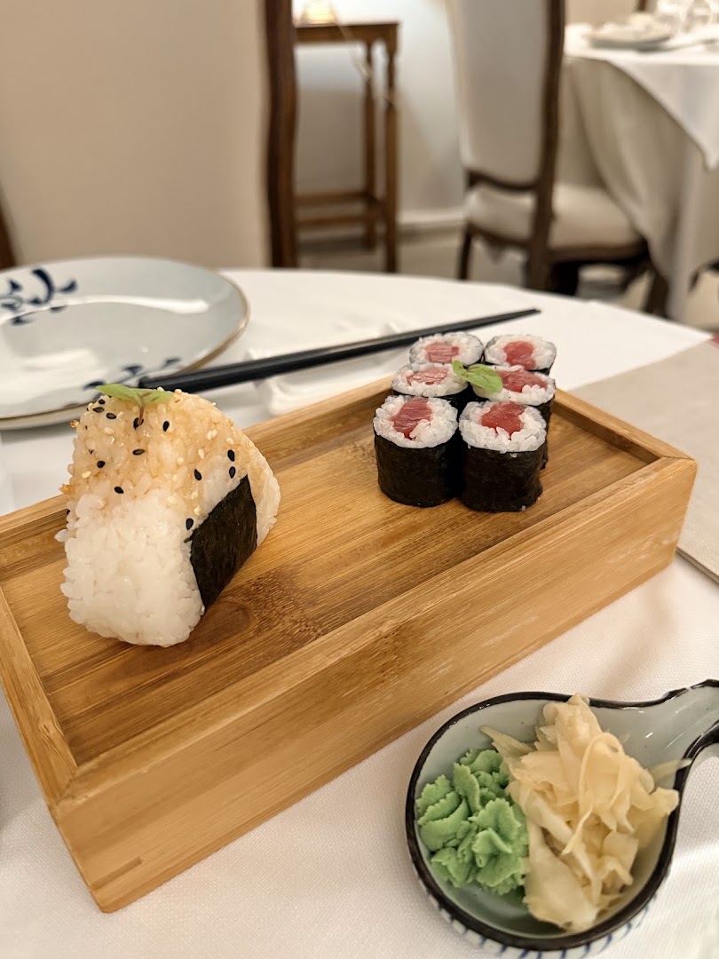 Gomi sushi restaurant