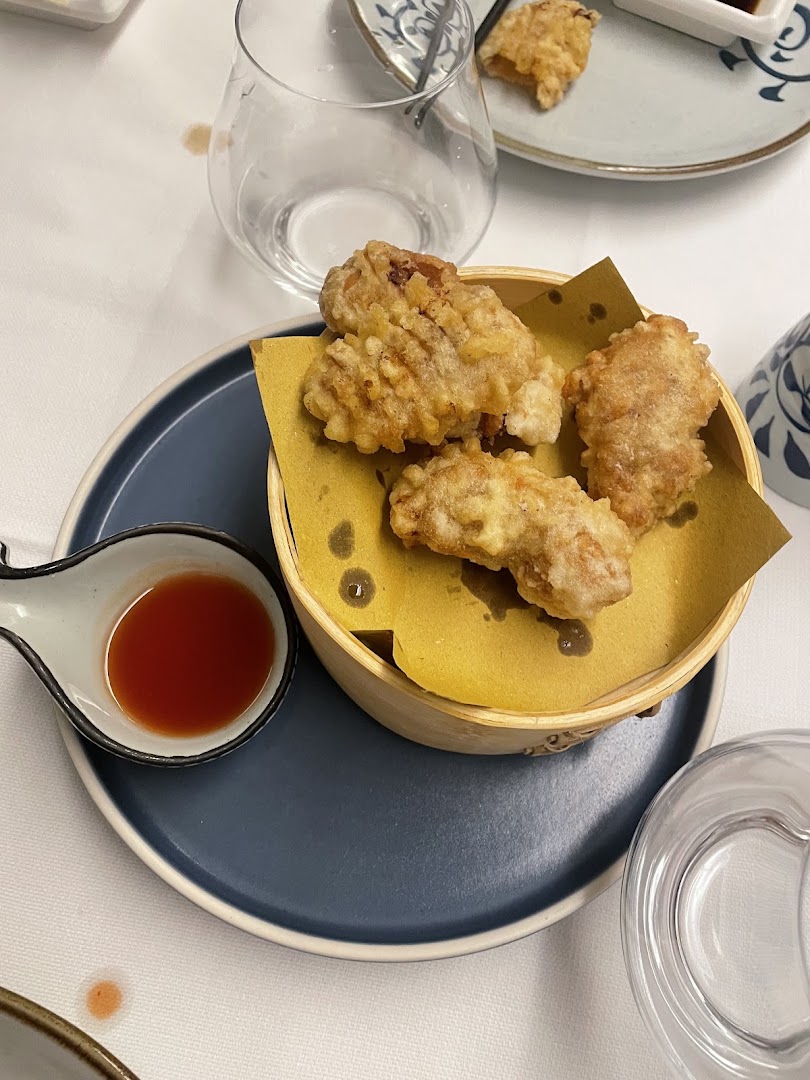Gomi sushi restaurant