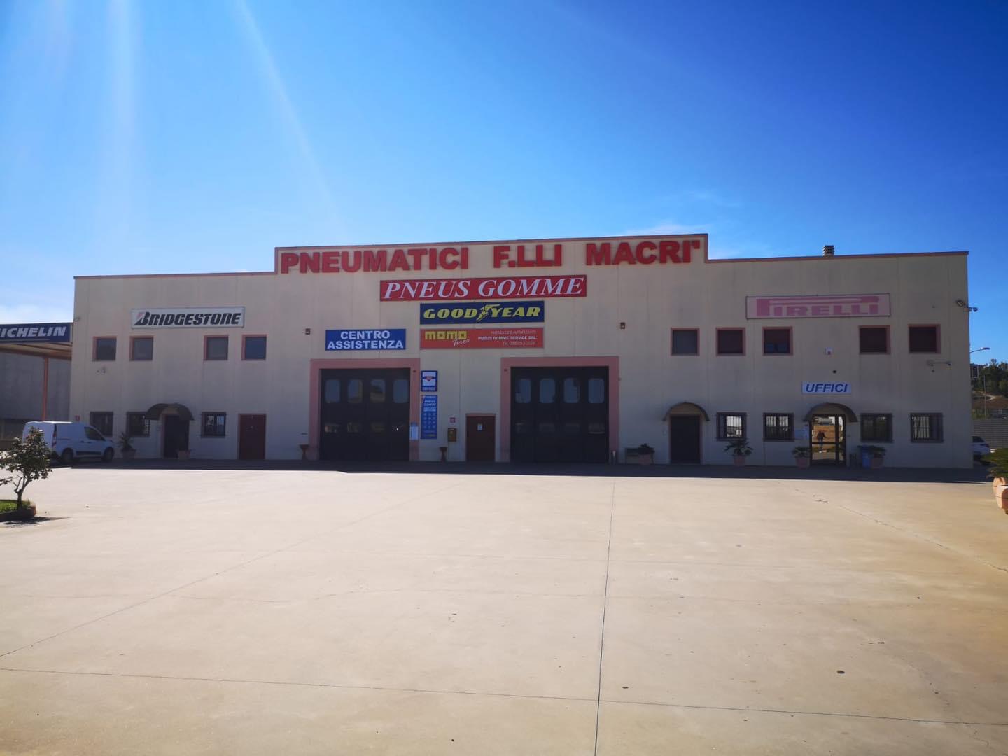 Gommista Crotone “ Pneus Gomme Tyres Srl “, Crotone