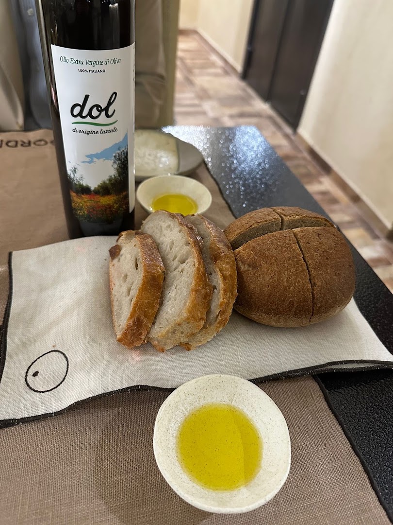 Gordito, Roma