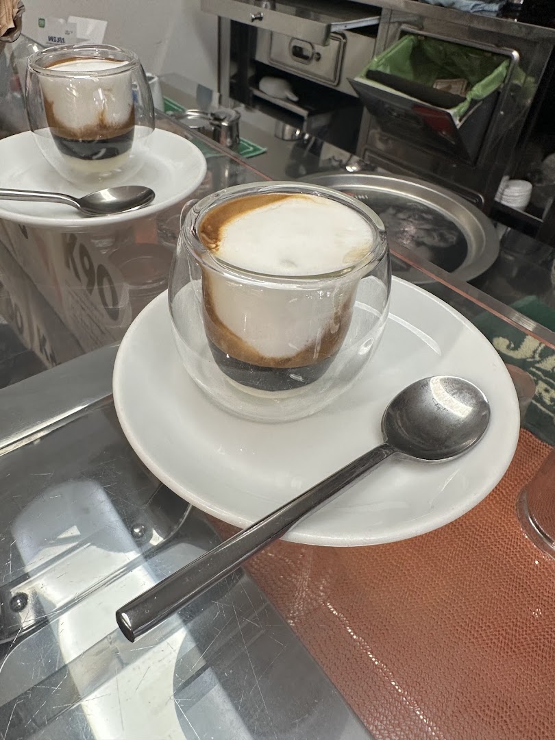 GOTHA café, Assisi