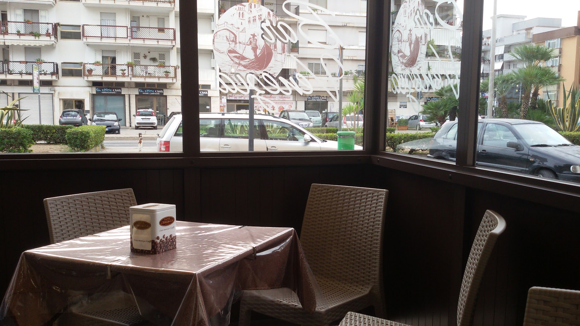 Gran Caffe VeneziaPORTI PORTI BRISINOBCAFFE BRISINO CAFFE, Trani
