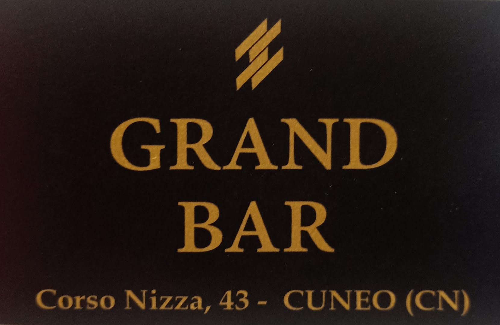 Grand Bar