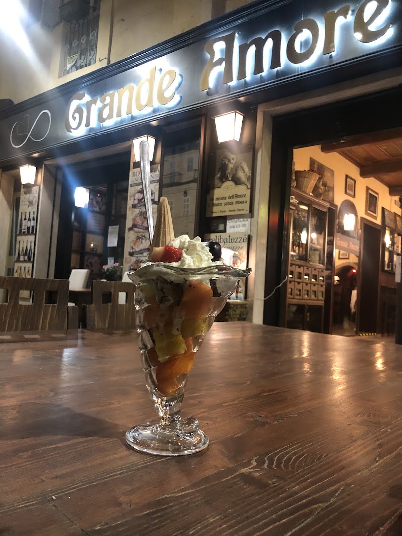 Grande Amore, Fermo