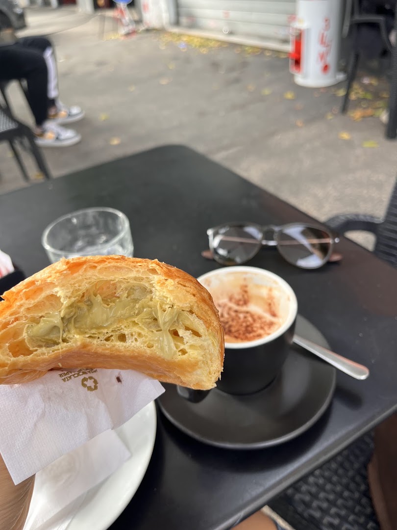 Grandi CAFFÉ