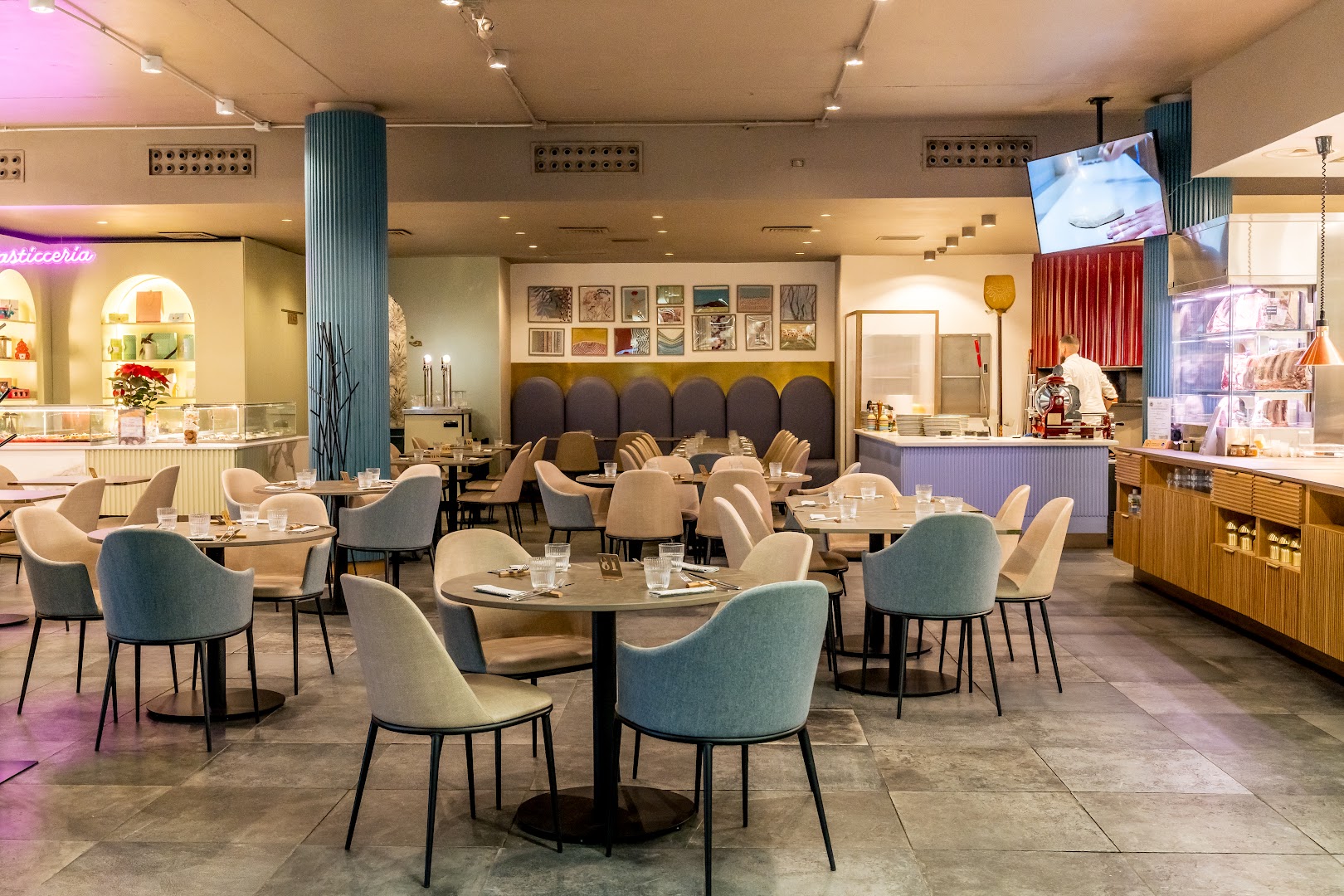 Grangusto, Napoli