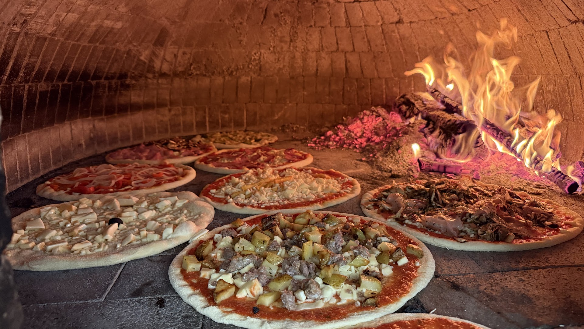Green House Pizza & Cucina