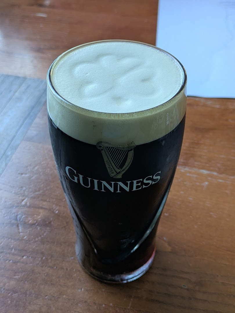 Green Pub Rho
