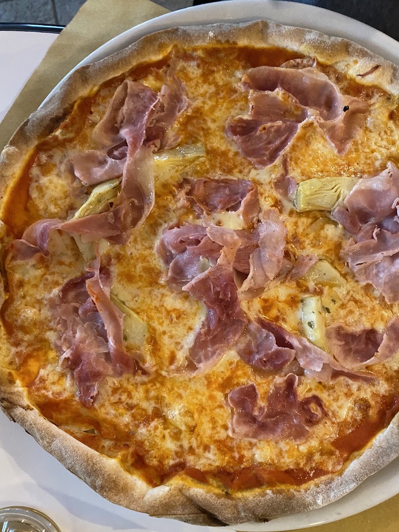 Green Six Canzo, Sport e Pizza