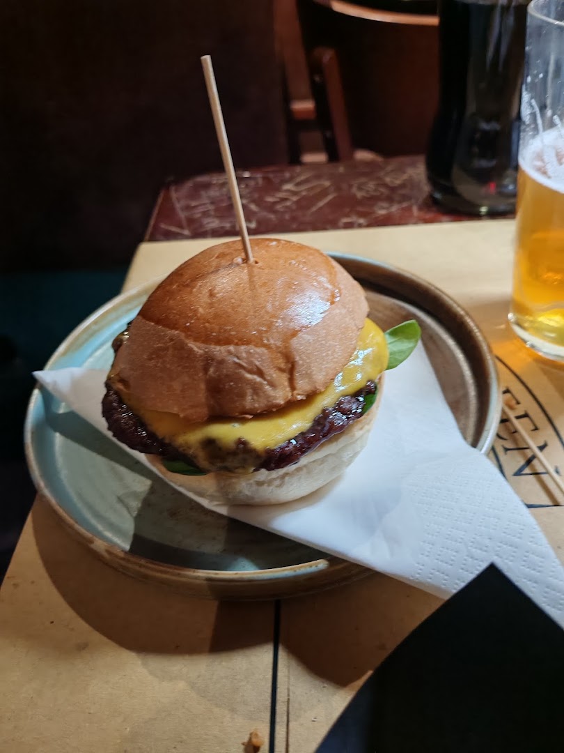 Green Room Pub
