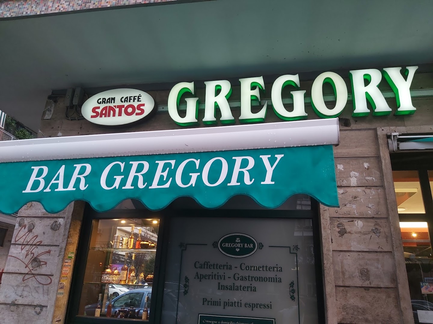 Gregory Bar