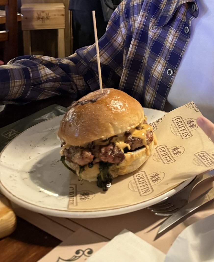 Griffin Pub e Grill Pizza Gourmet