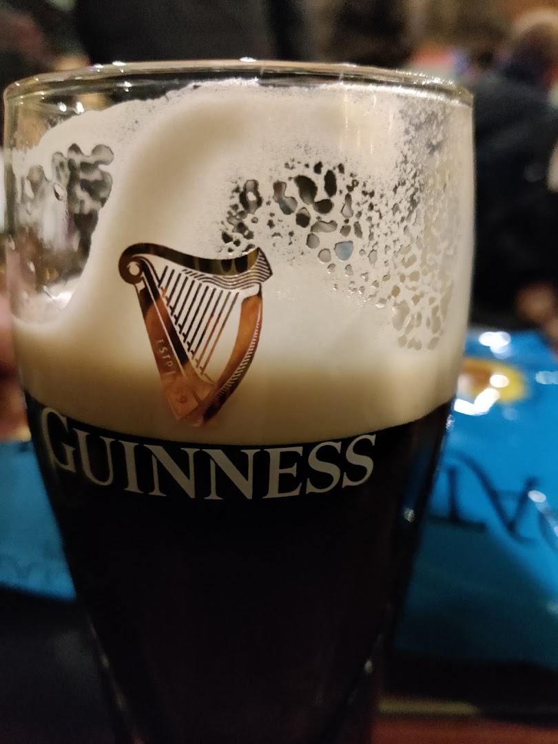 Griffin's Irish Pub