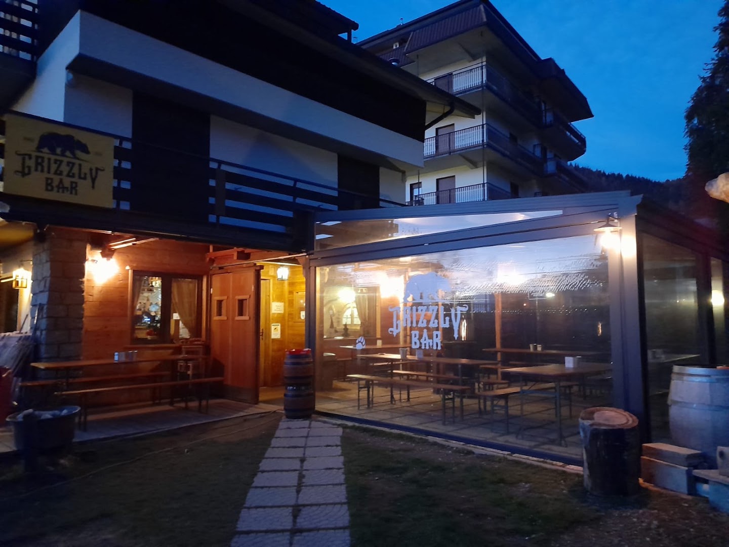 Grizzly Bar