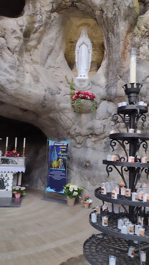 Grotta di Lourdes del Beato Claudio Granzotto