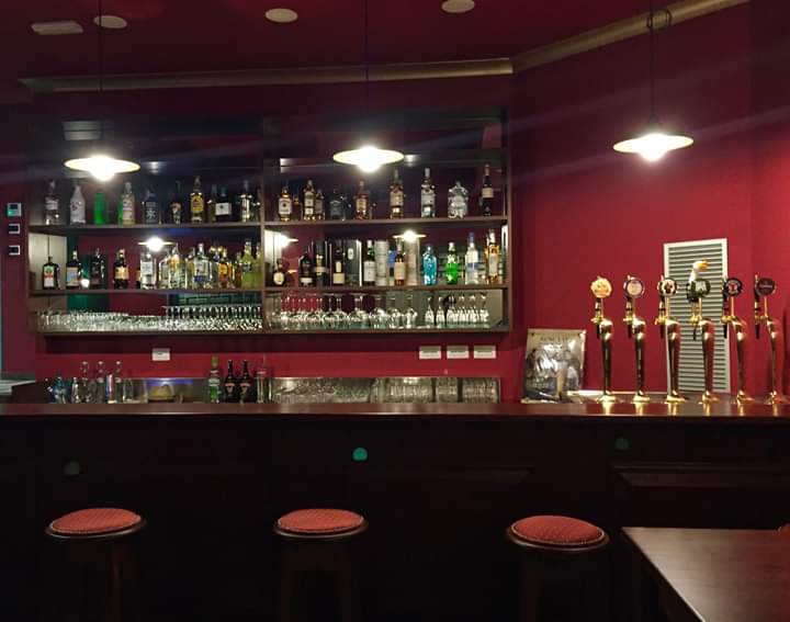Gubeer Pub