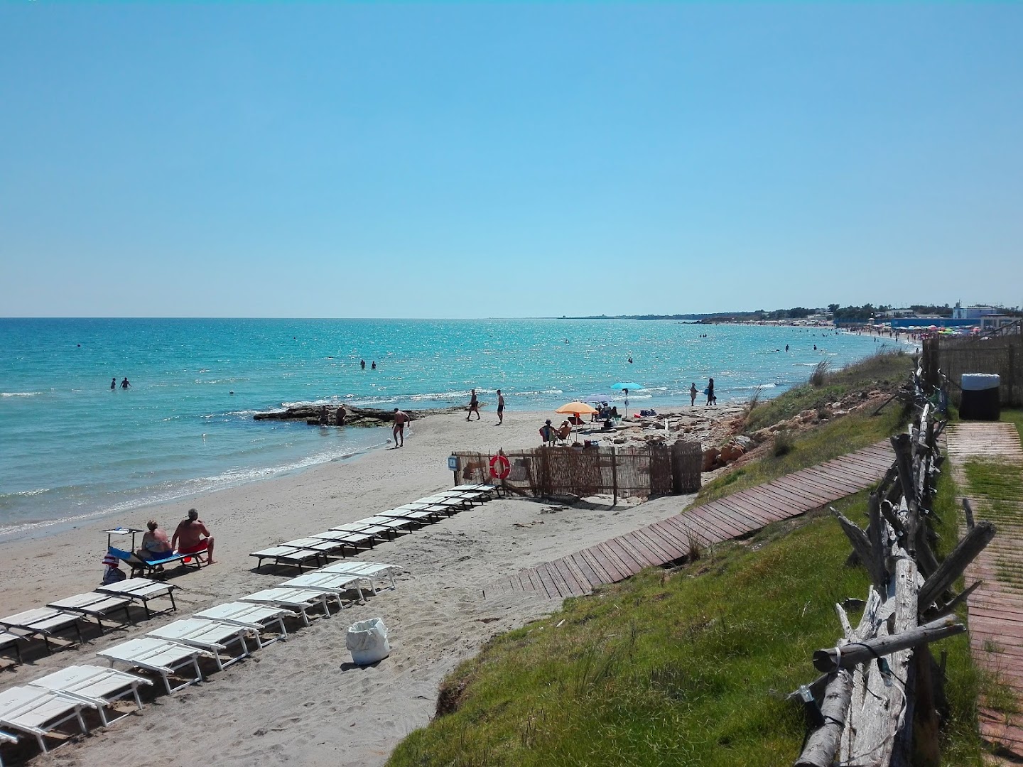 Guna Beach Club