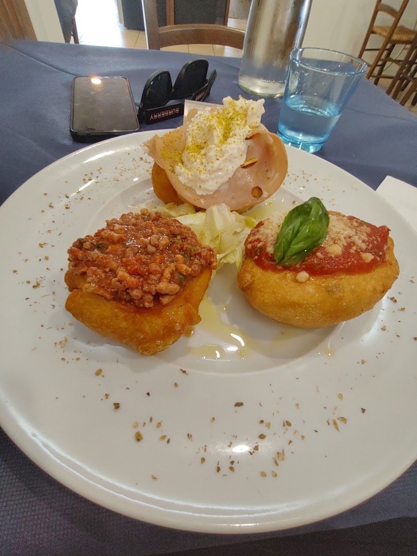 GustaNapoli Montelupo, Montelupo Fiorentino