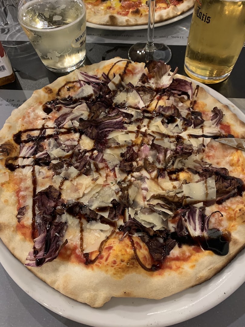 GUSTARIA pizzeria bar