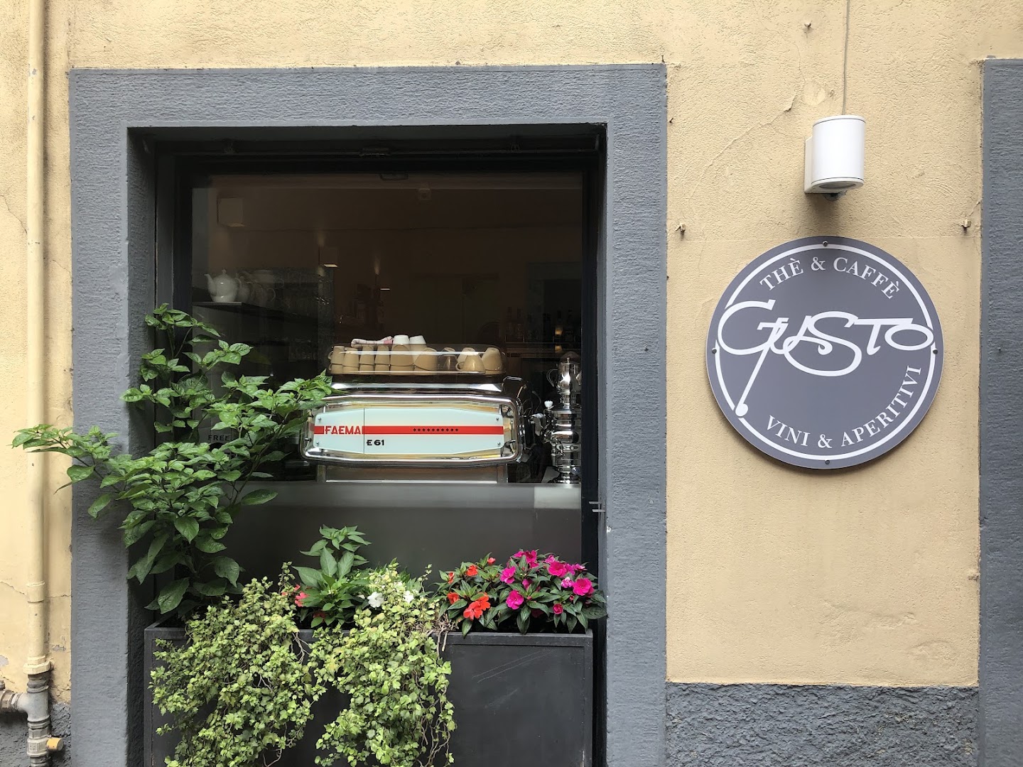 Gusto Cernobbio Tea & Coffee