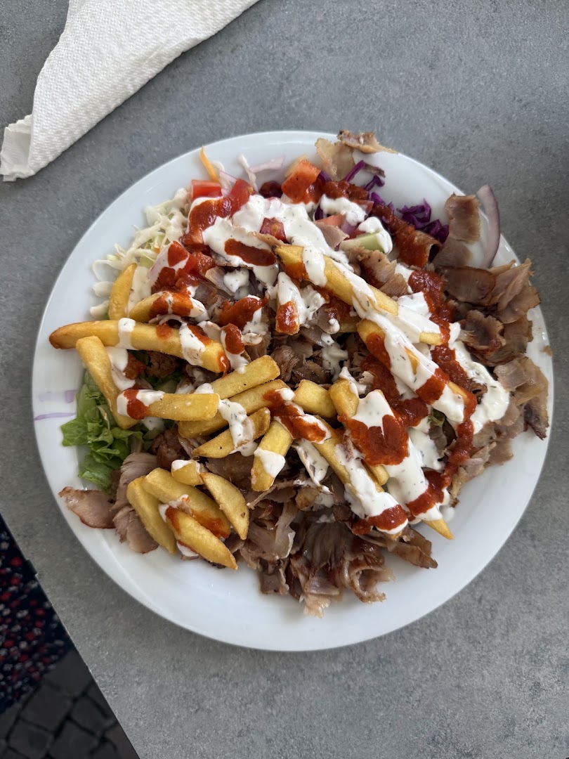 gusto Istanbul pizzeria kebap