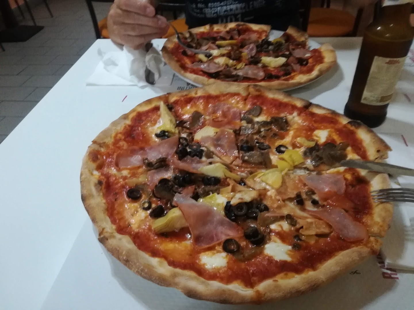 gusto Istanbul pizzeria kebap