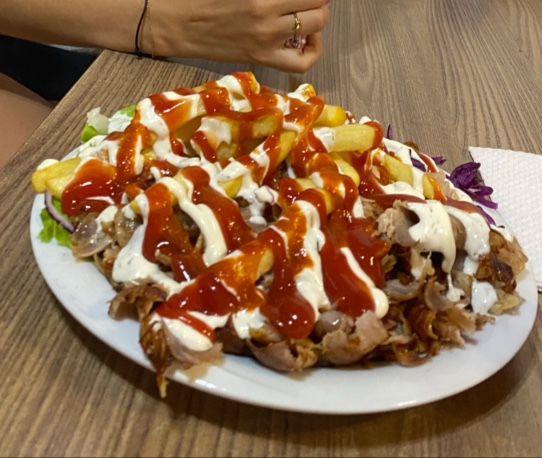 gusto Istanbul pizzeria kebap