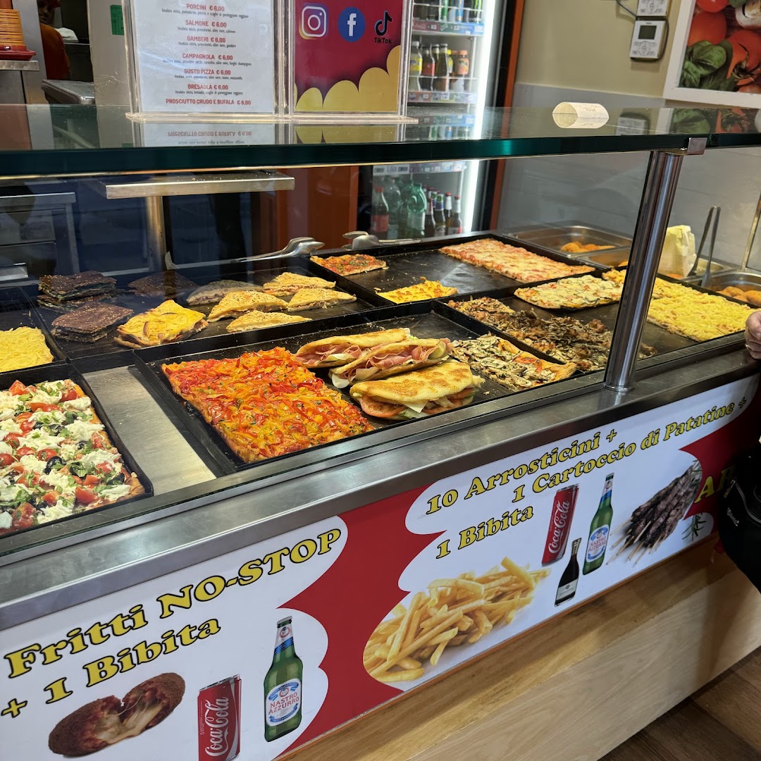 Gusto Pizza