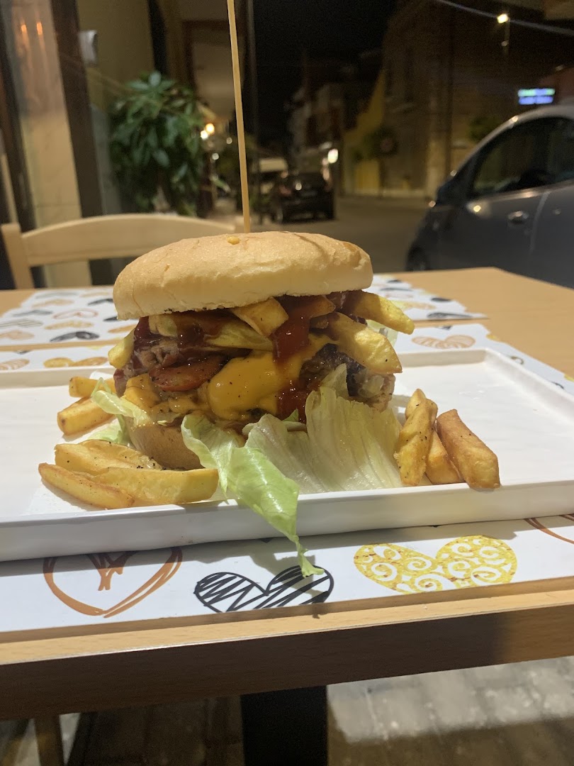 Gusto Divino Food & Drinks