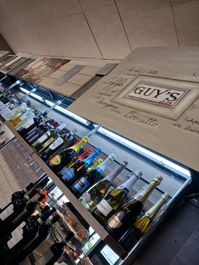 Guy's Social Caffè
