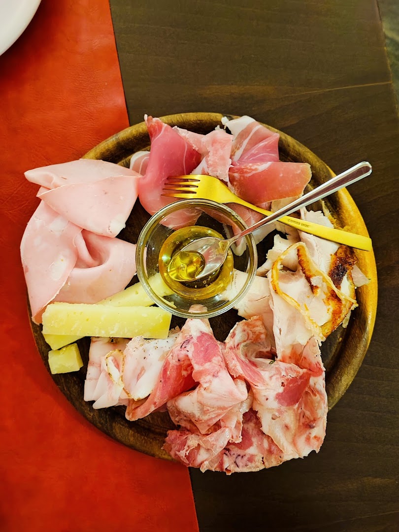 Habemus Papam, Salerno