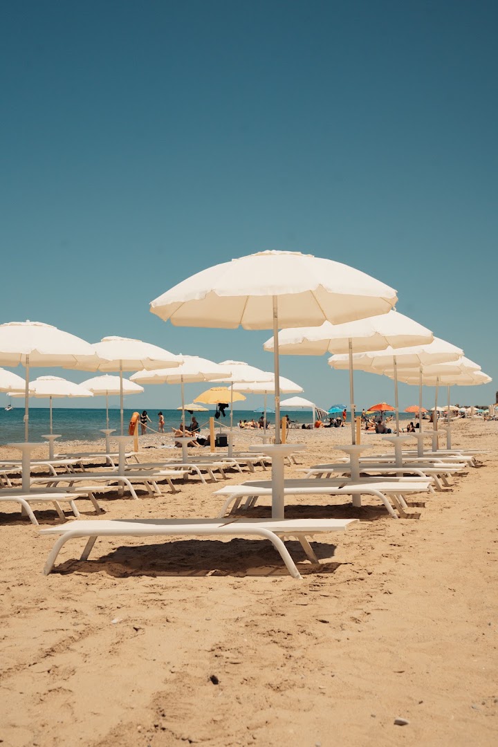 Habibi Beach Club