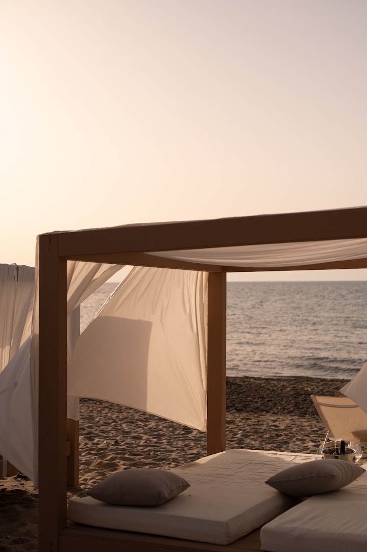 Habibi Beach Club