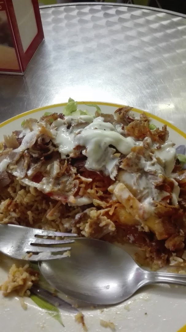 Haji Kebab Pizza Di Zaman Ahmad