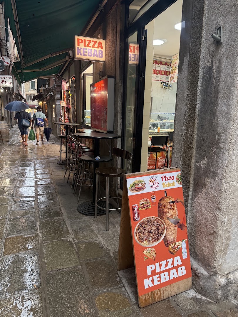 Halal Great Pizza Kebab