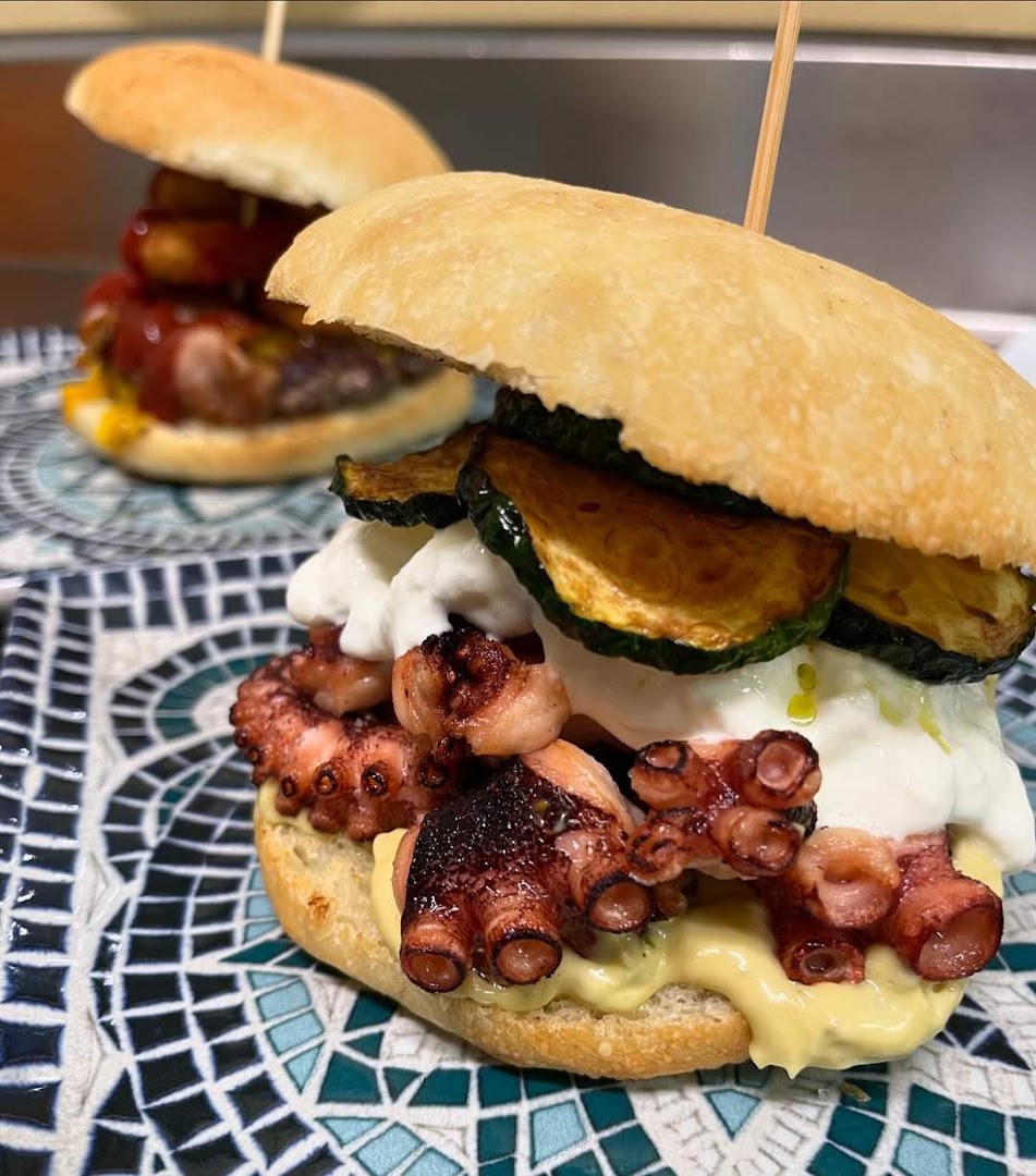 Hamburgeria Mangi e Tasti