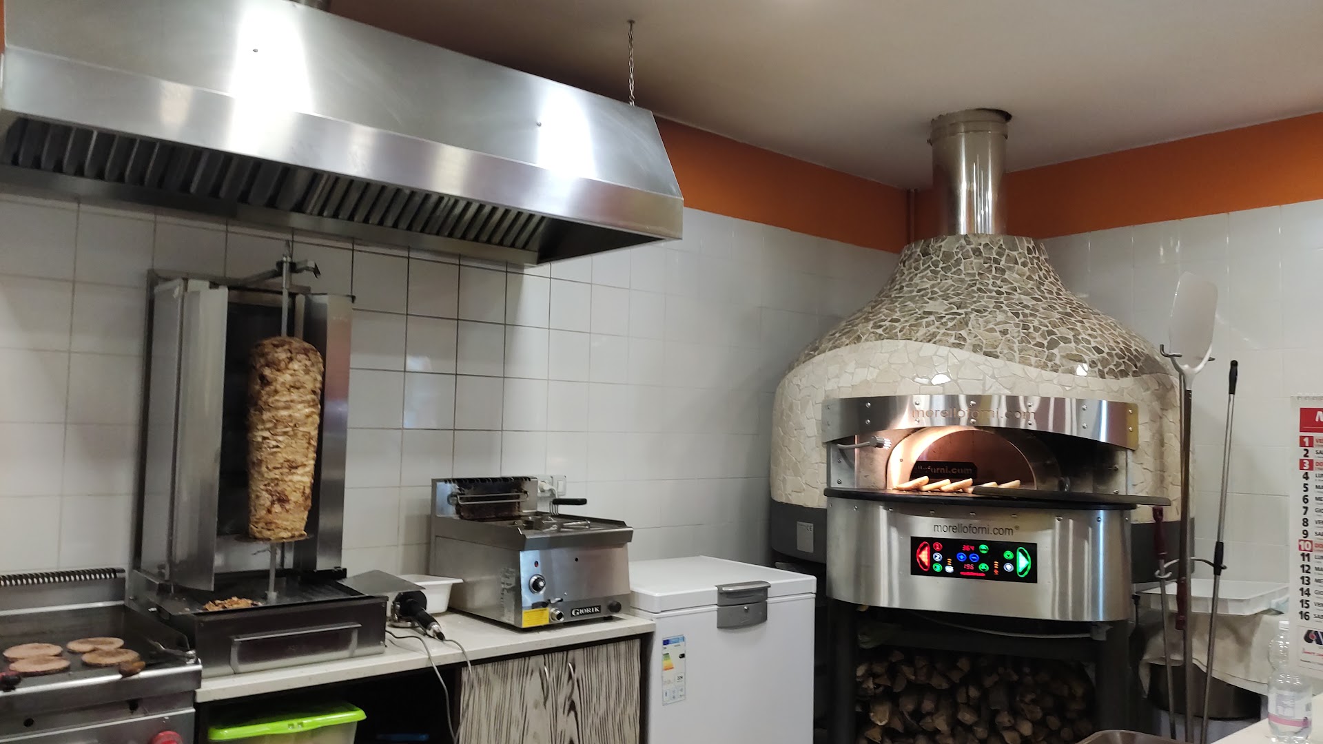 Haroon Pizza E Kebap