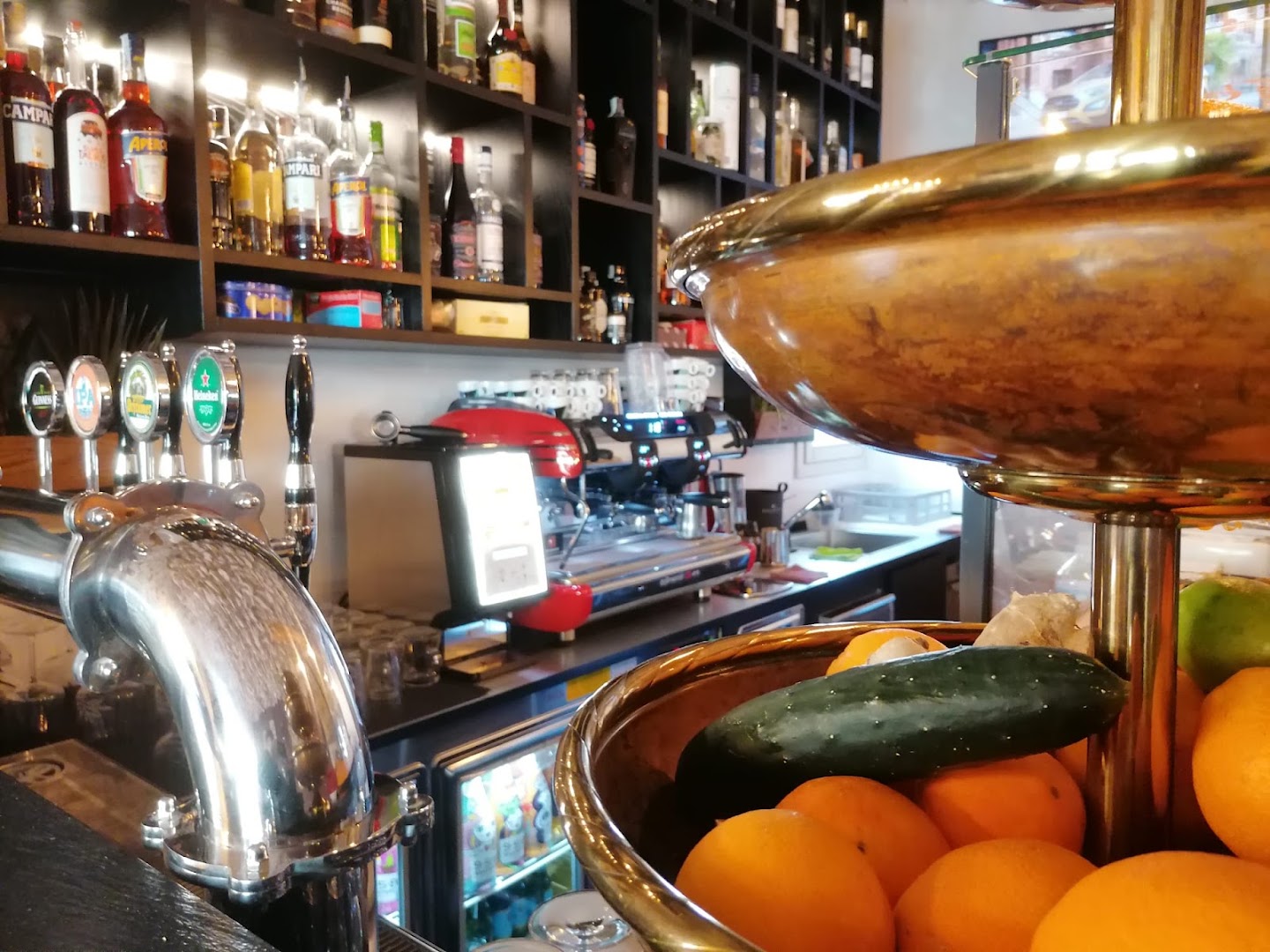 Harry's Cocktail Bar
