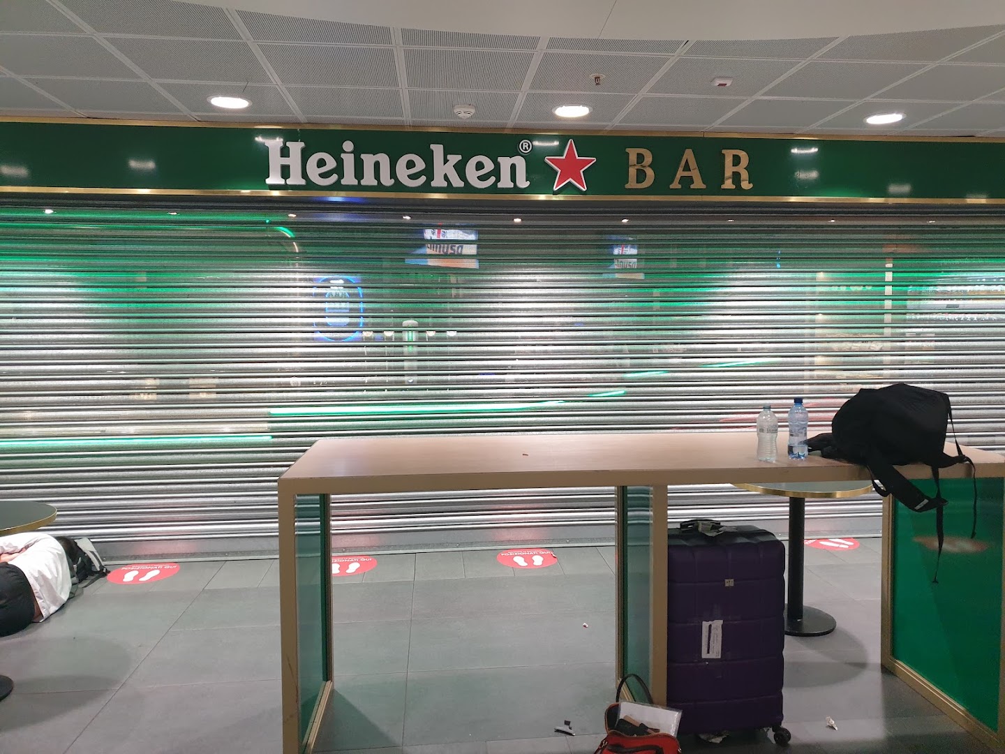 Heineken Bar