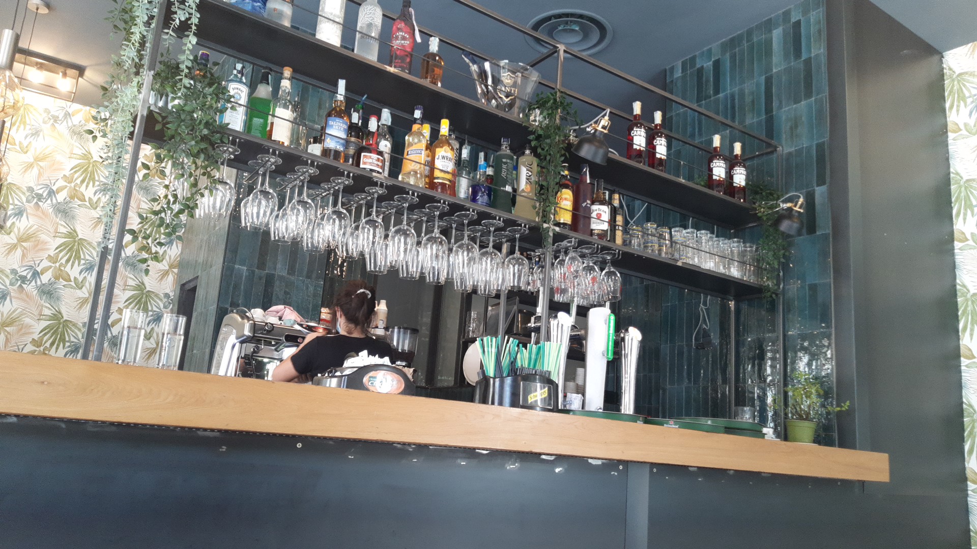 Helice Lounge Bar