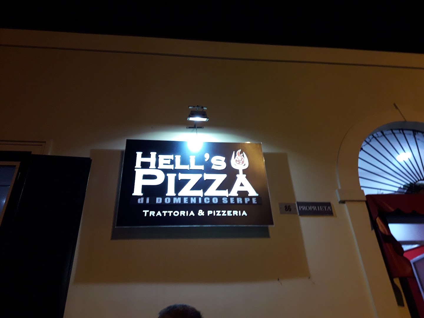 Hell's Pizza - Fratelli Serpe