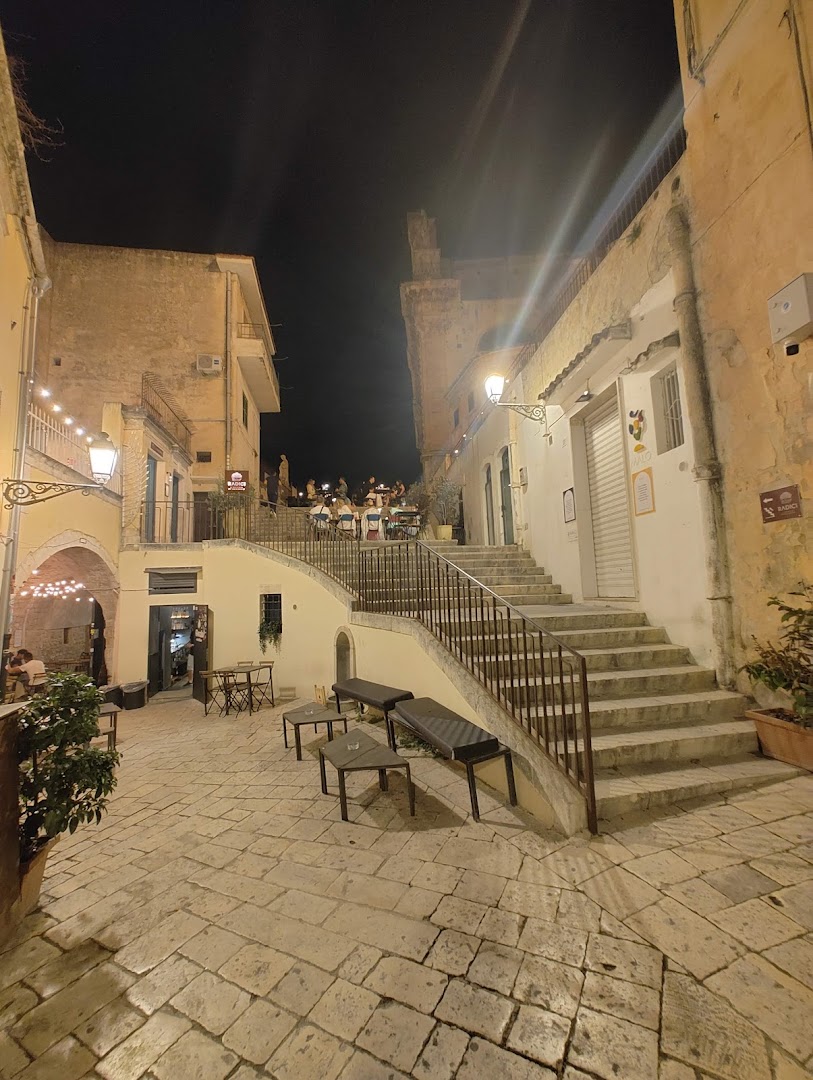 Hemingway - vineria | cucina | spirits