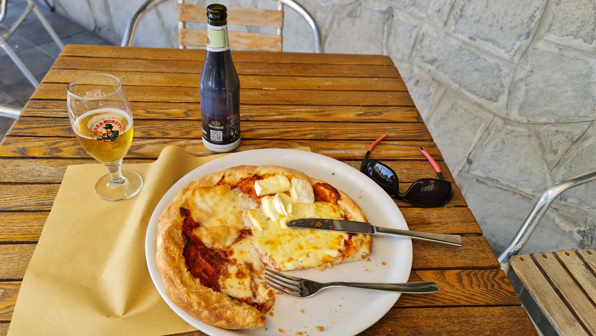 Henry's Bar, Laglio